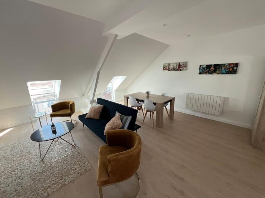 Appartement Neuf Proche Gare Margny-les-Compiegne Exterior photo